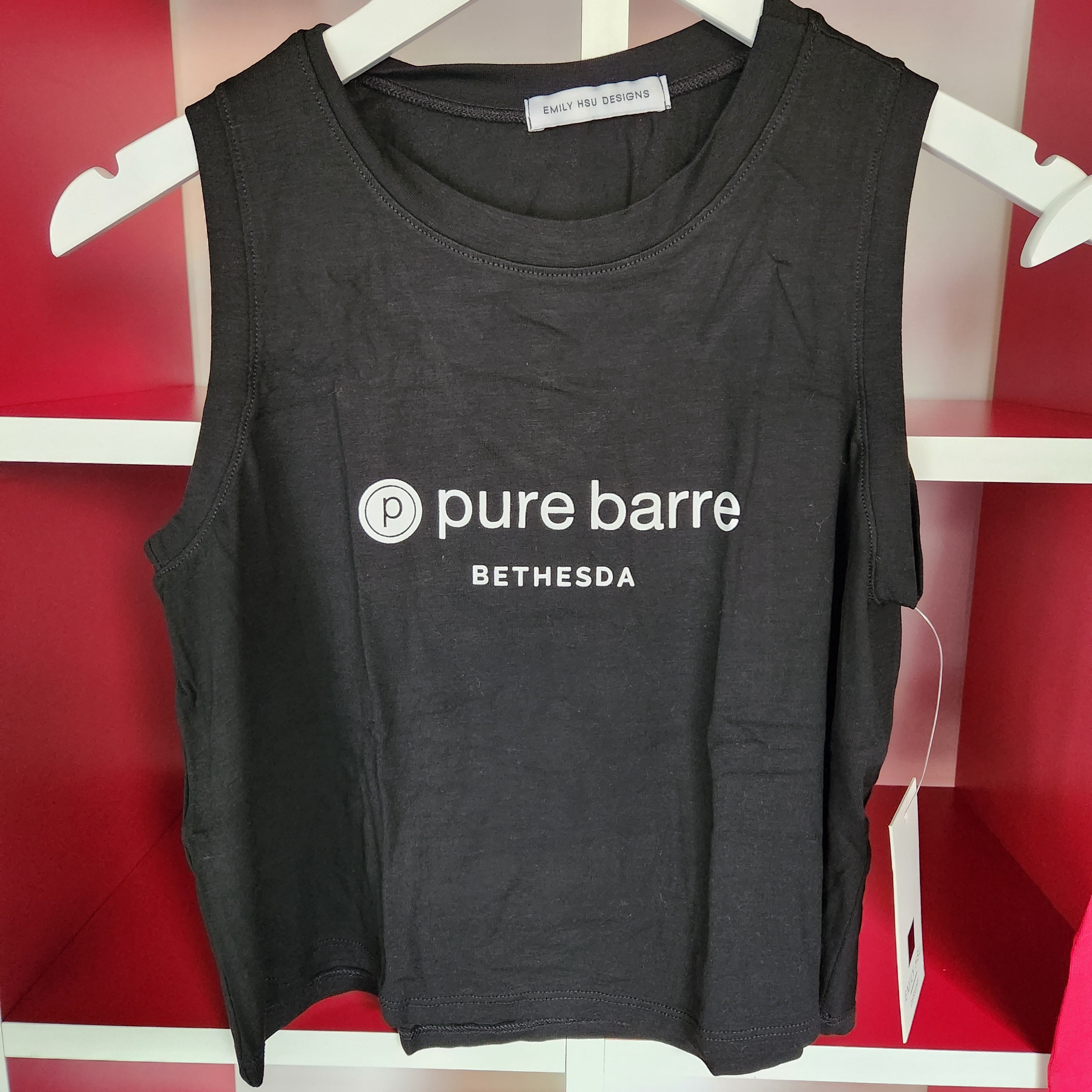 Emily Hsu Bethesda Cropped Location Tank- Black – Pure Barre Bethesda