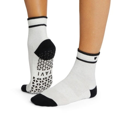 Tavi Aria Follow Your Heart Mid Sticky Socks