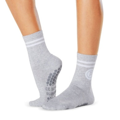 Pure Barre Light Gray Circle P Crew Sticky Socks