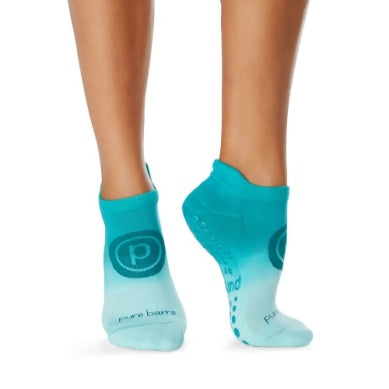 Pure Barre Teal Ombre Circle P Sticky Socks